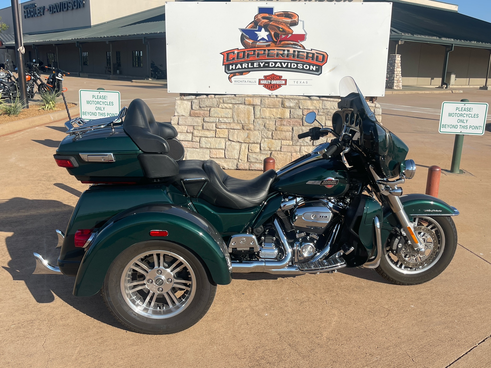 2024 Harley-Davidson Tri Glide® Ultra