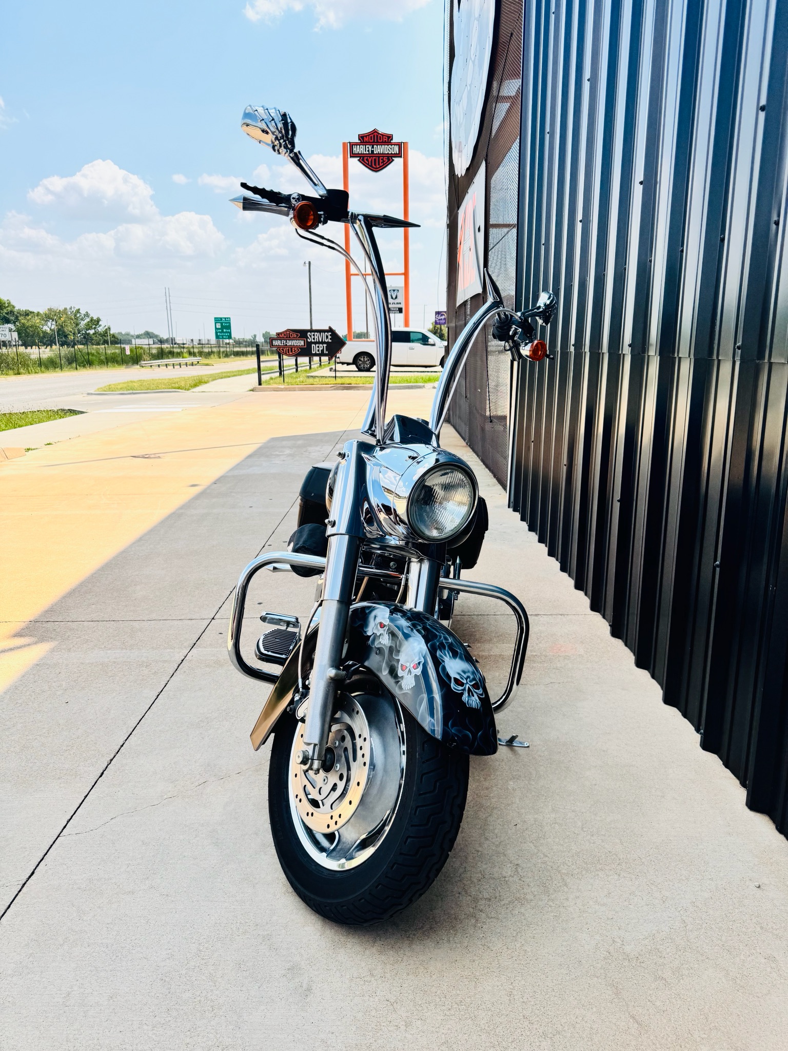 2004 Harley-Davidson FLHRS/FLHRSI Road King® Custom 3