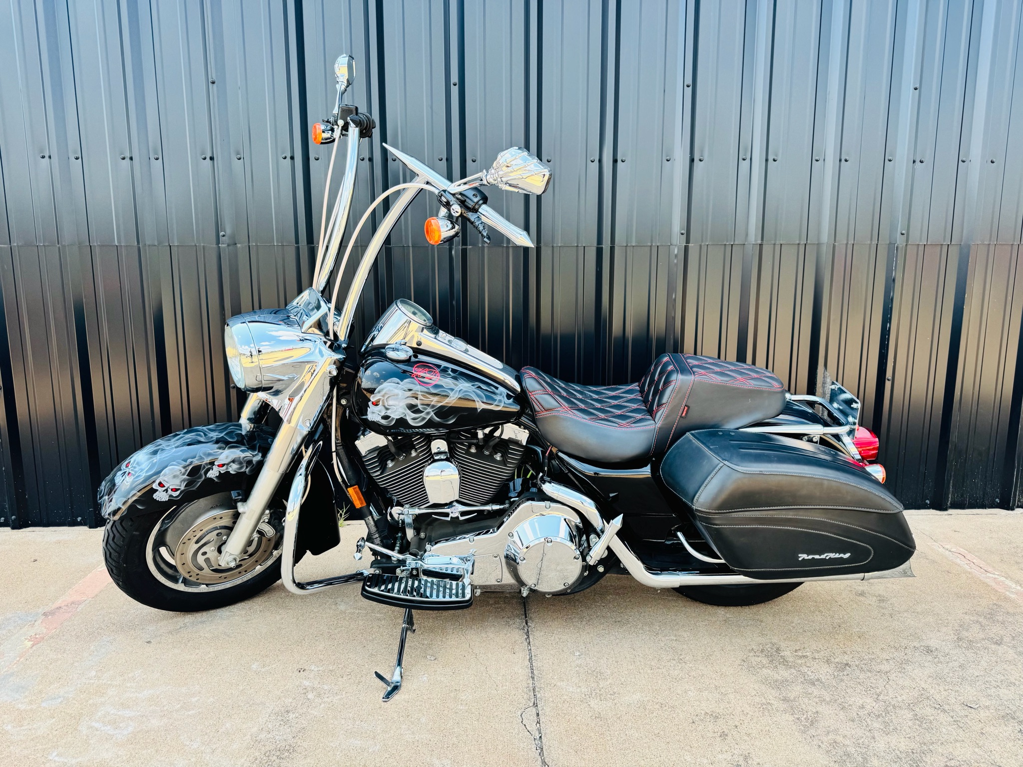 2004 Harley-Davidson FLHRS/FLHRSI Road King® Custom 5