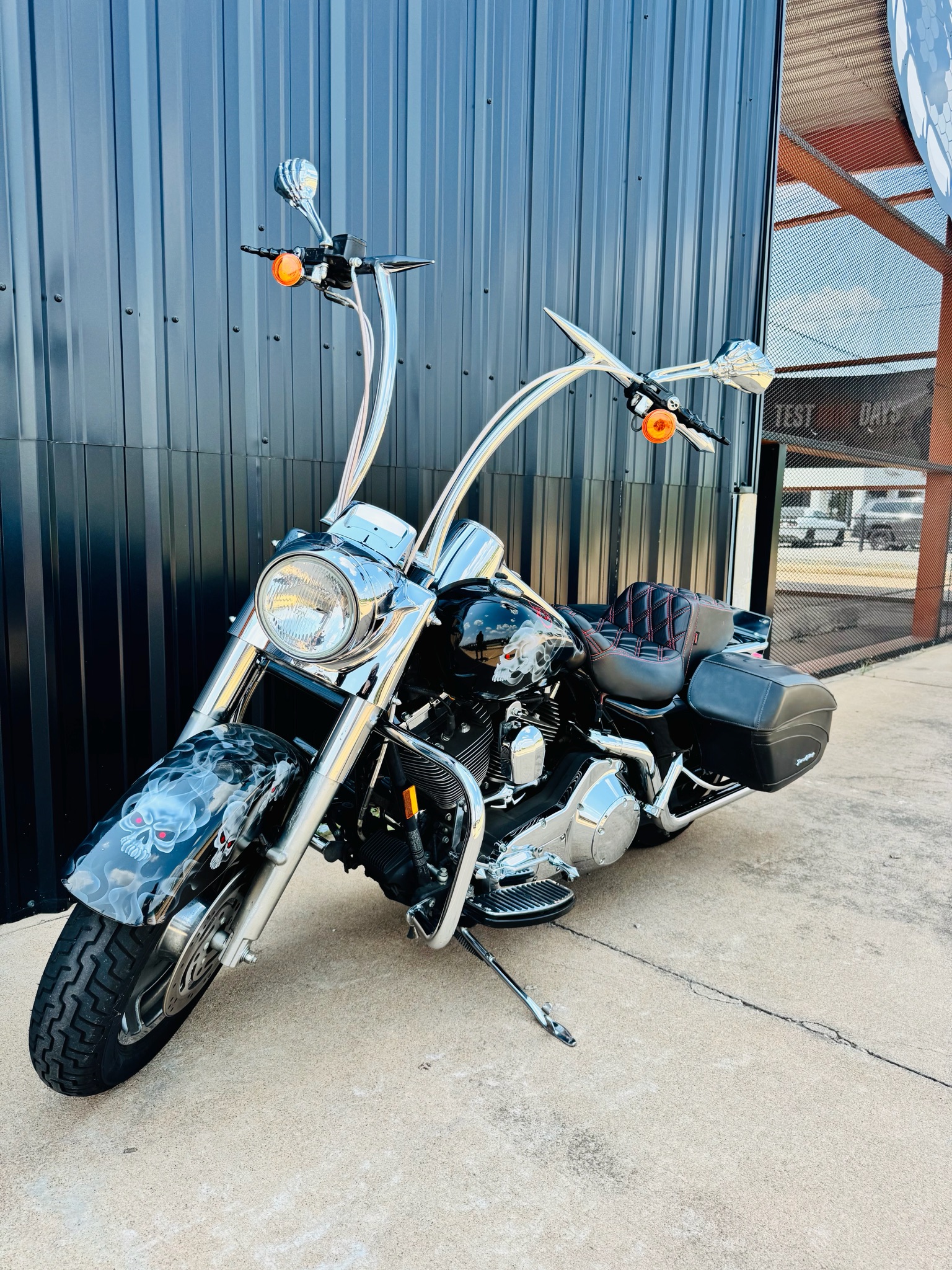 2004 Harley-Davidson FLHRS/FLHRSI Road King® Custom 6