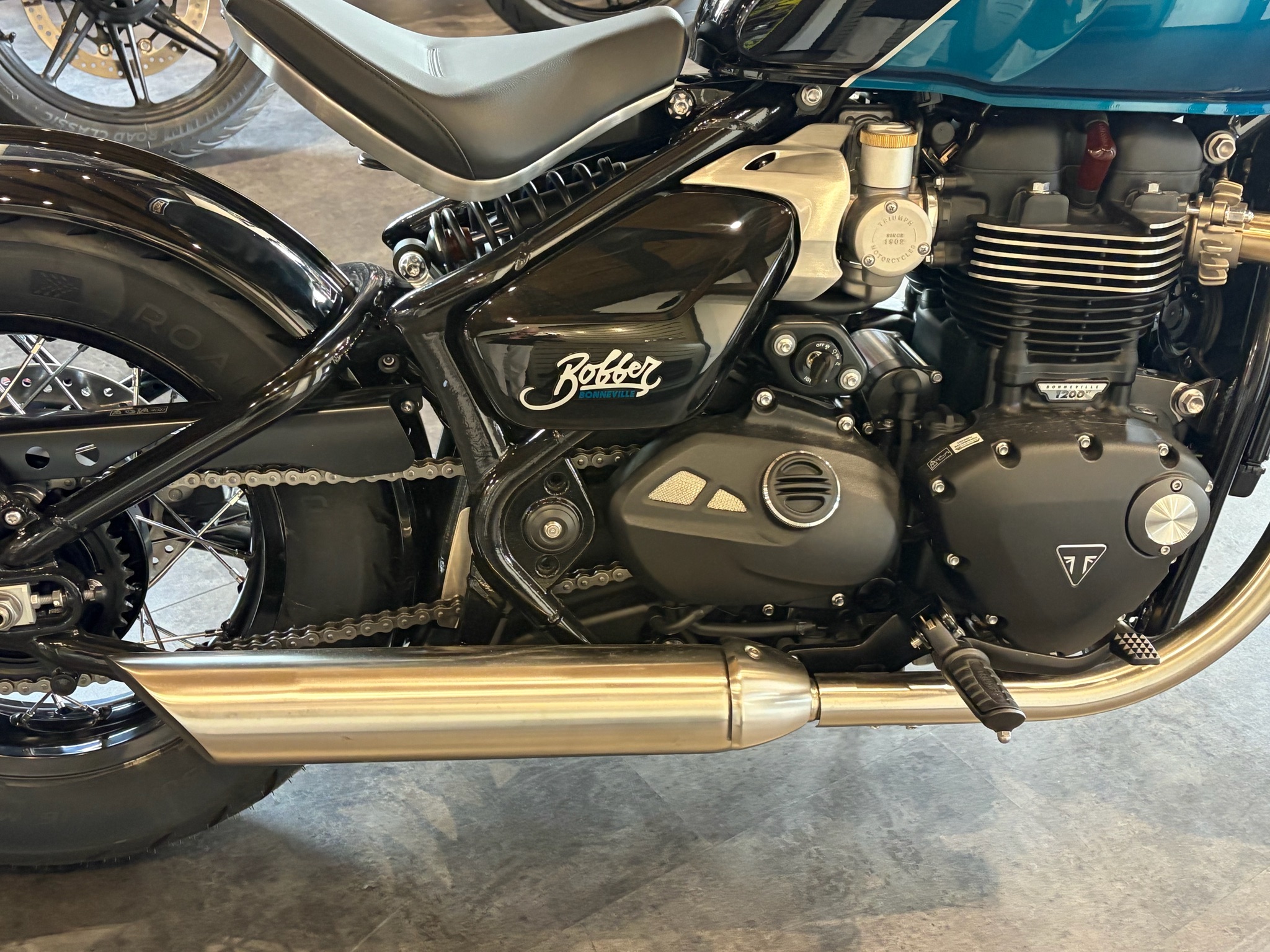 2026 Triumph Bonneville Bobber 5