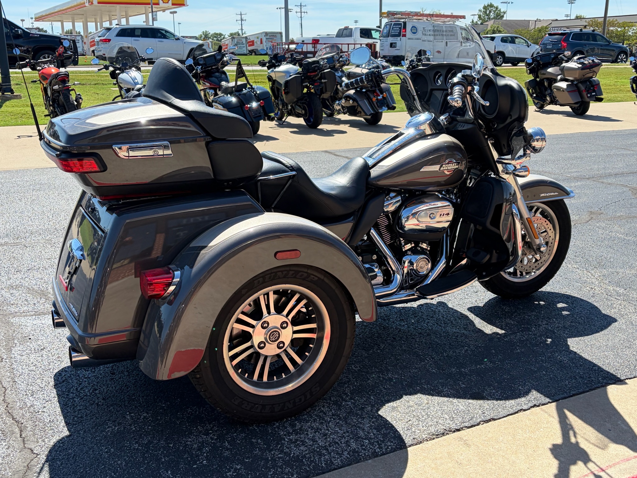 2023 Harley-Davidson Tri Glide® Ultra 3