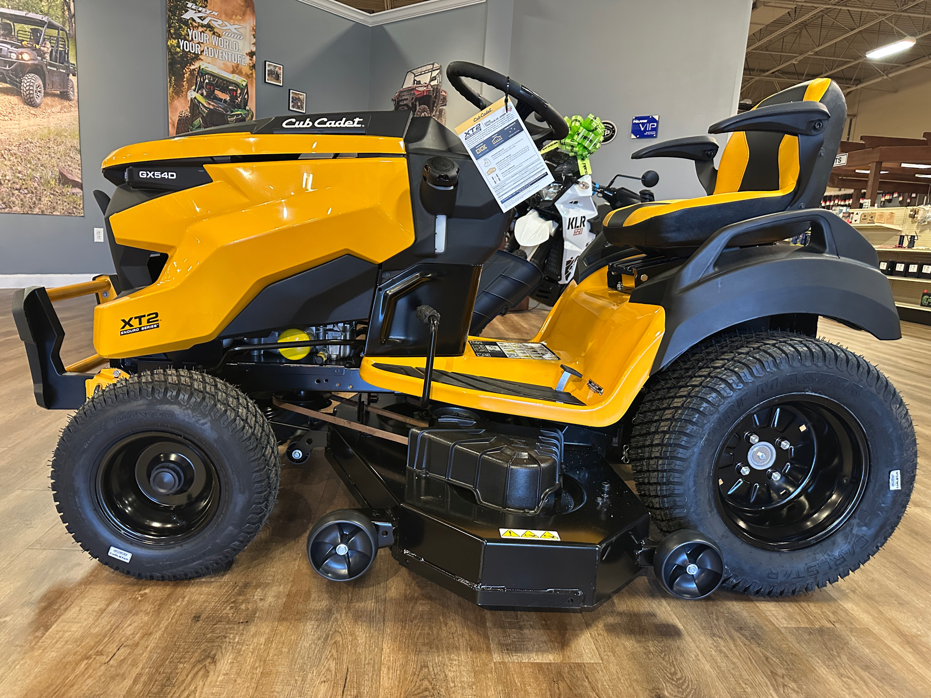 Lawn Tractor Cub Cadet Xt2 Lx54 New 2024 Cub Cadet XT2 GX54 D 54