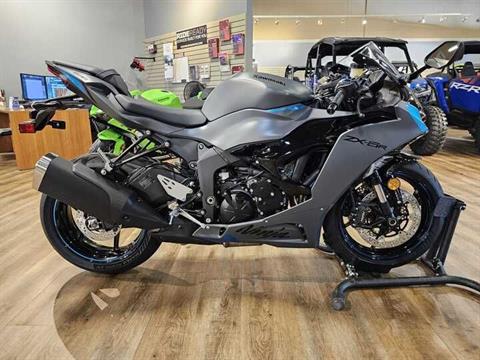 New 2025 Kawasaki Ninja ZX-6R, Jackson MO | Specs, Price, Photos