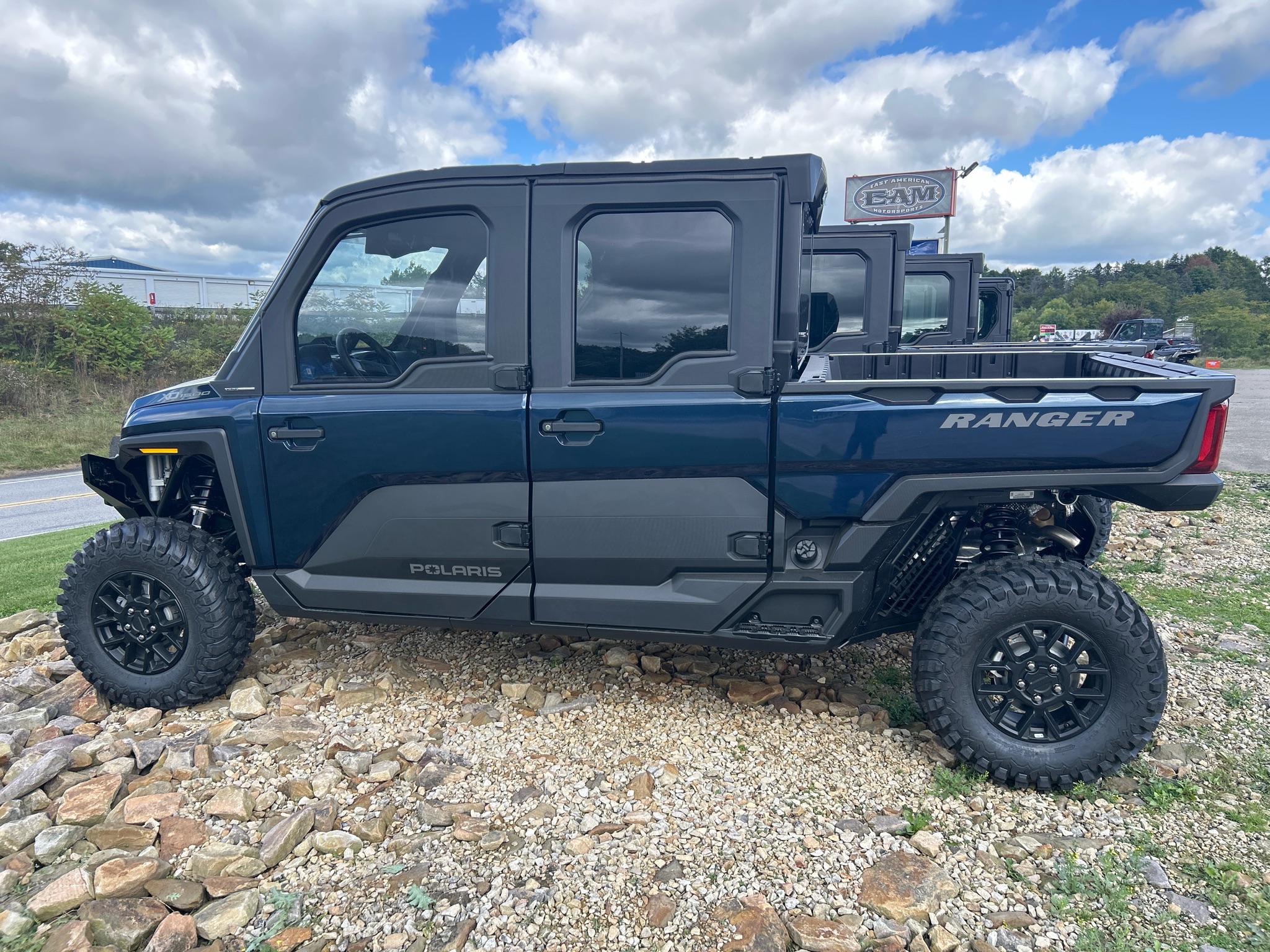 2027 Polaris Ranger Crew XD 1500 NorthStar Ultimate 1