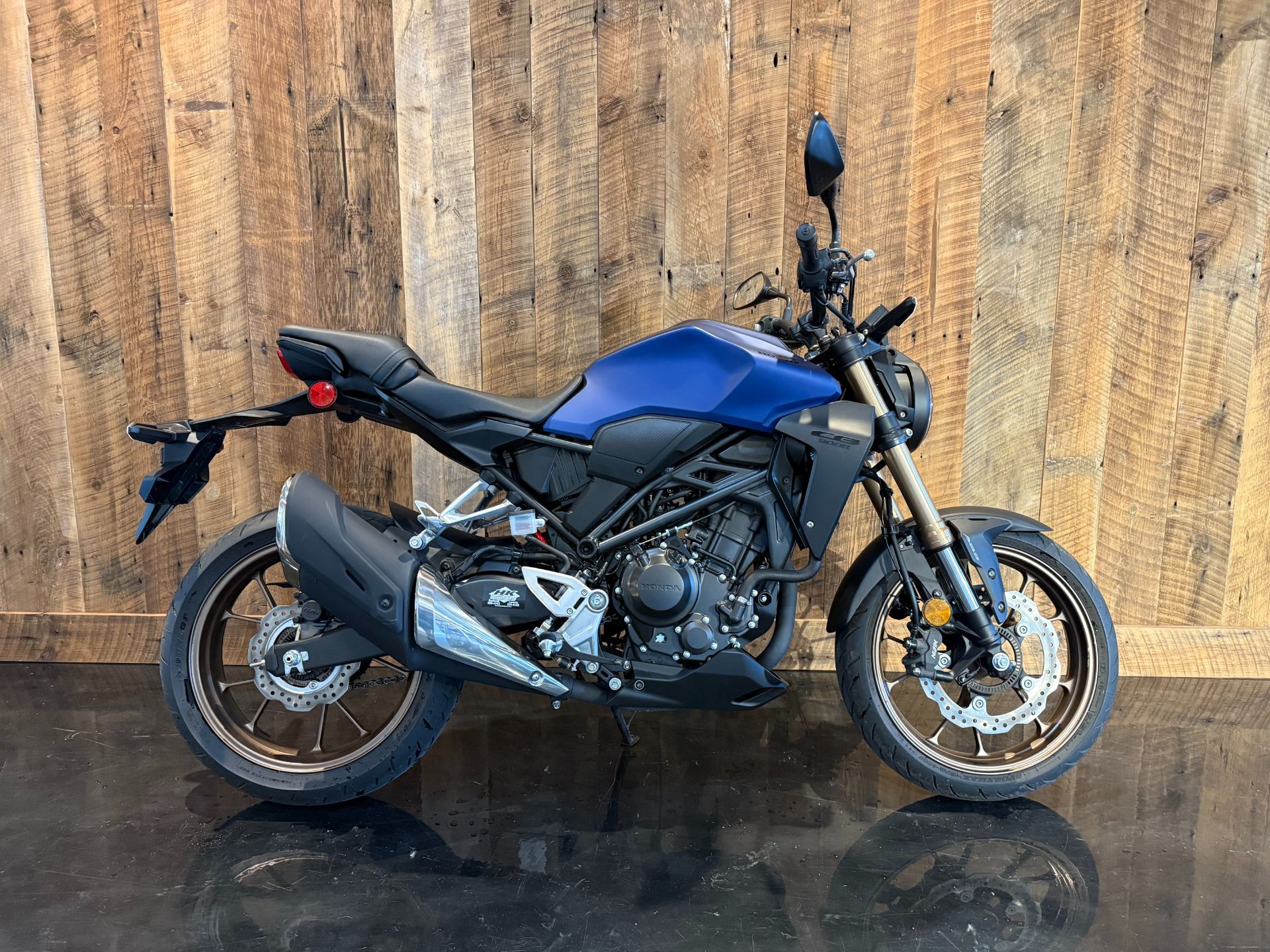Used 2020 Honda CB300R ABS, New Haven VT Specs, Price, Photos