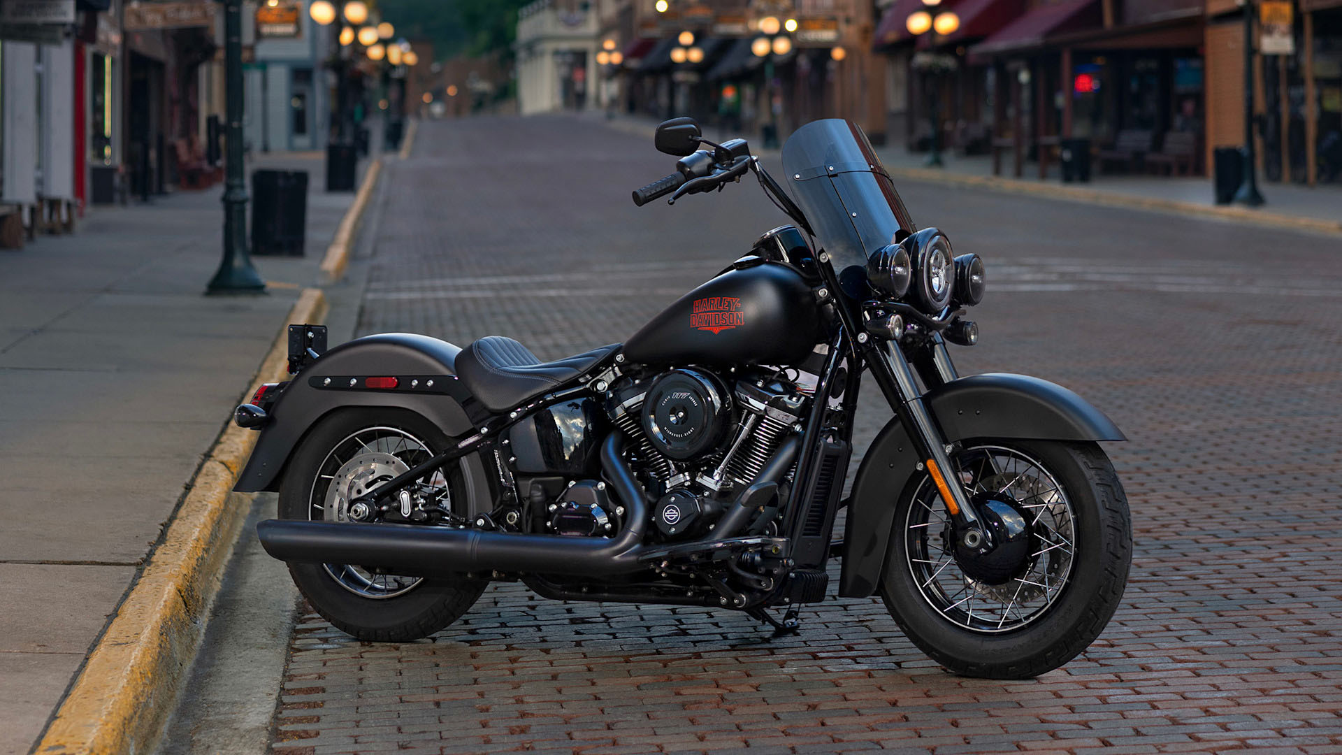 2026 Harley-Davidson Deadwood 11