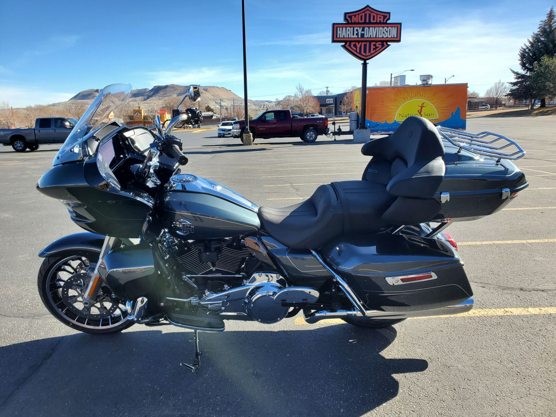 New 2026 Harley-Davidson Road Glide® Limited | Motorcycles in