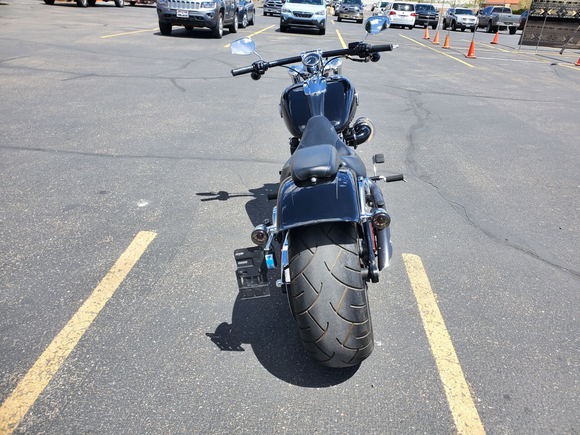 2015 Harley-Davidson Breakout® 3