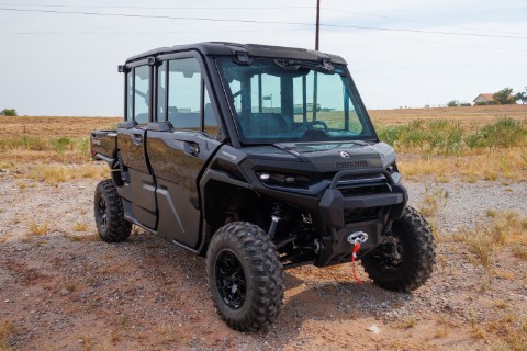 2026 Can-Am Defender MAX XT CAB HD11 — photo 1 of 25