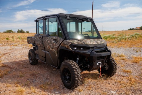 2026 Can-Am Defender MAX XT CAB HD11 — photo 1 of 24