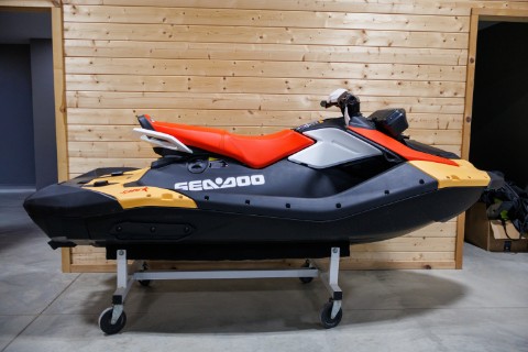 2026 Sea-Doo Spark for 3 90 hp + Convenience package with iBR and Audio in option