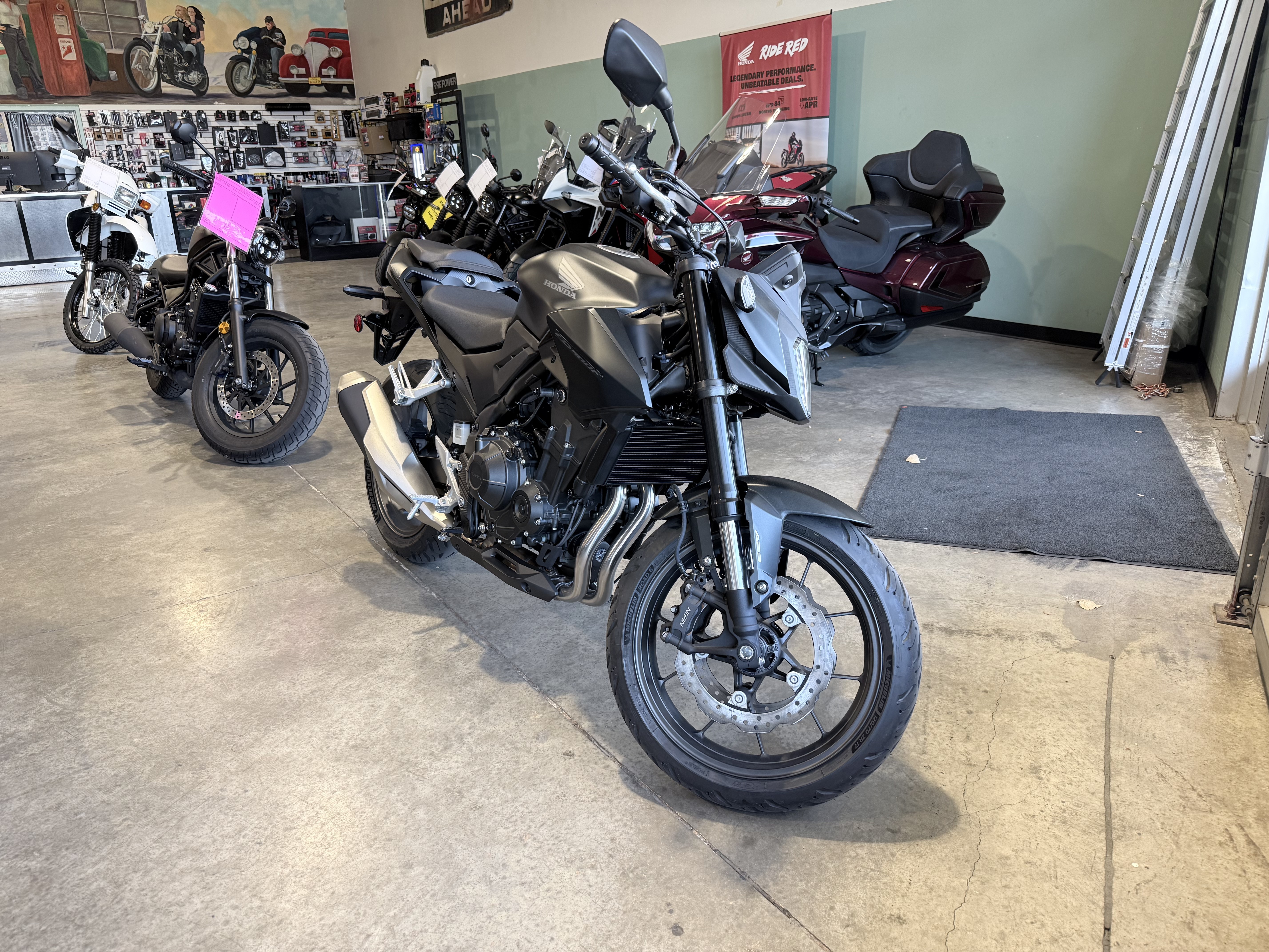 Used 2025 Honda CB500F ABS Matte Black Metallic V2302711