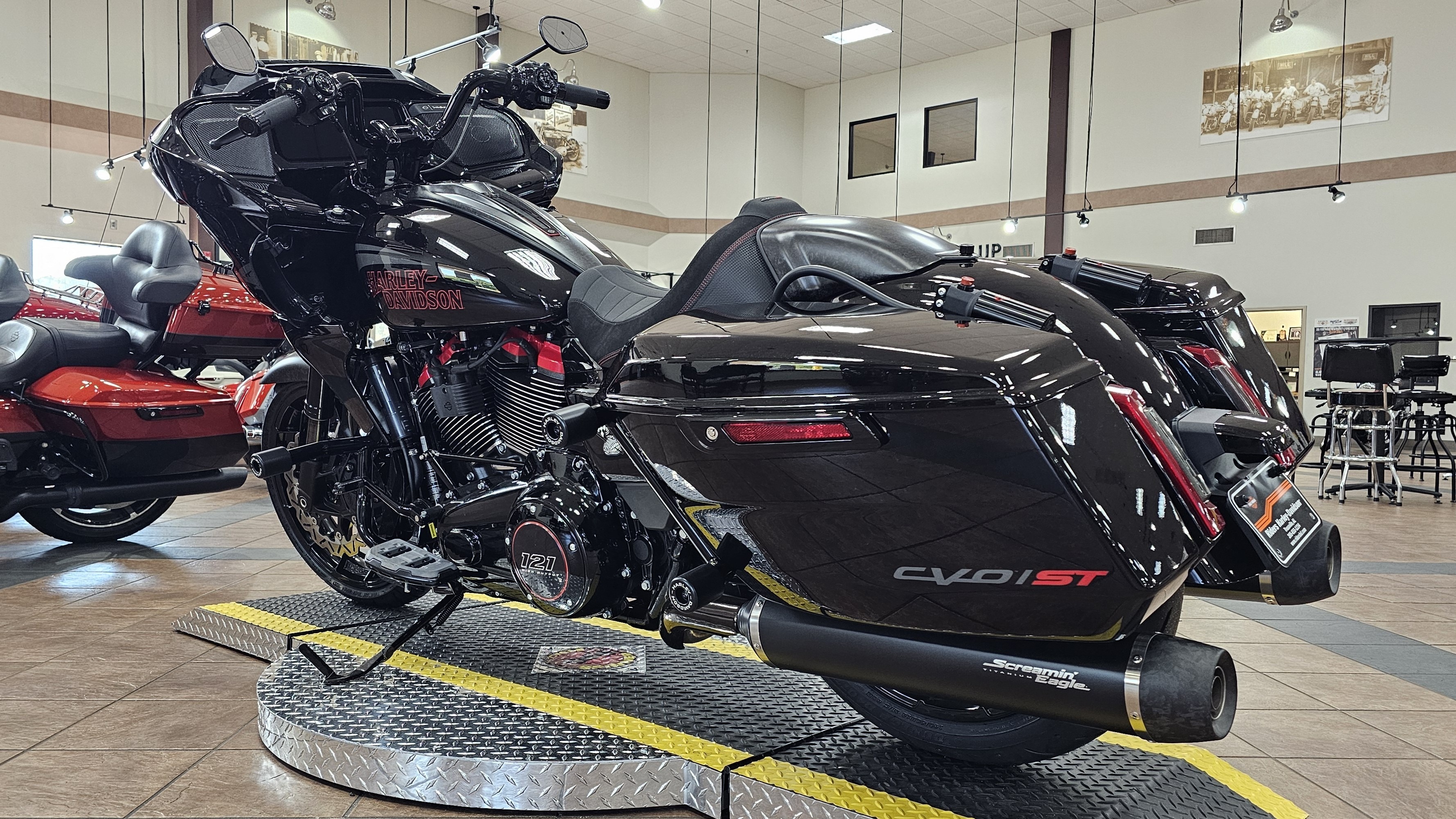 2024 Harley-Davidson  7