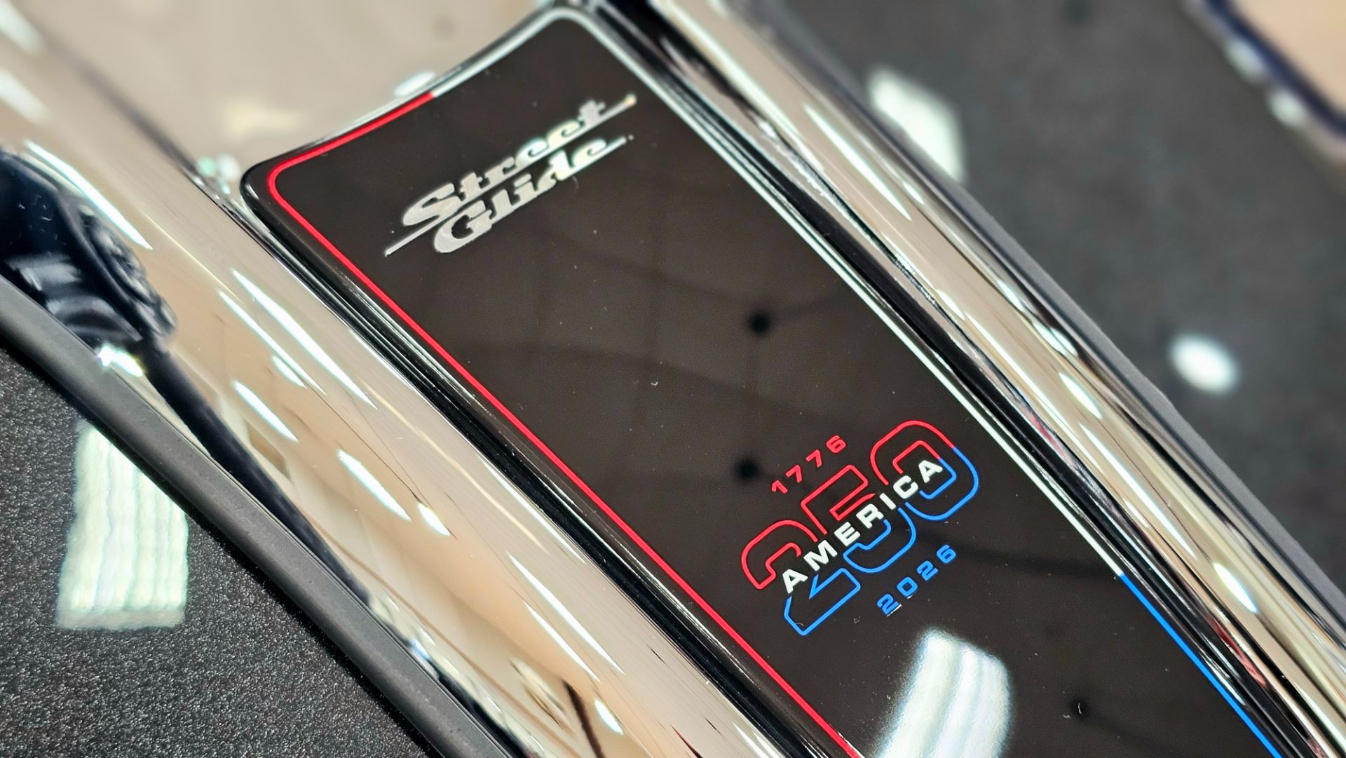 604389 2026 harley davidson flhx street glide touring enthusiast collection midnight ember - Photo 13