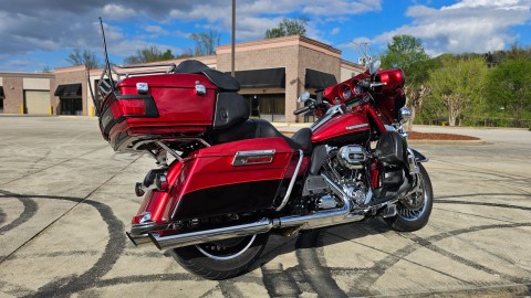 2013 Harley-Davidson Electra Glide® Ultra Limited in Trussville, Alabama - Photo 13