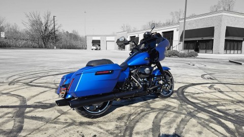 607976 2026 harley davidson fltrx road glide touring aurora blue denim - Photo 14
