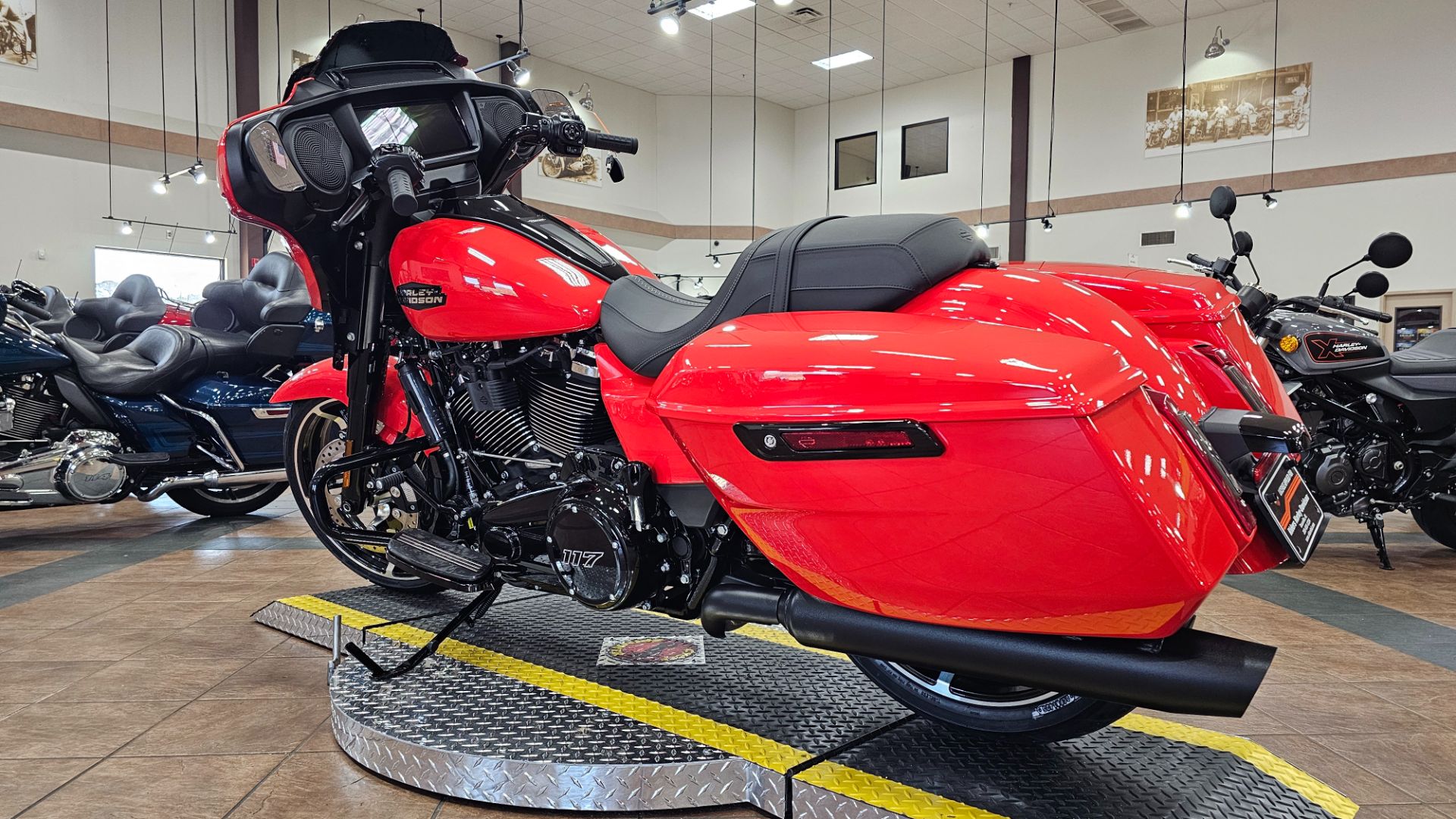 609752 2026 harley davidson flhx street glide touring blood orange - Photo 7