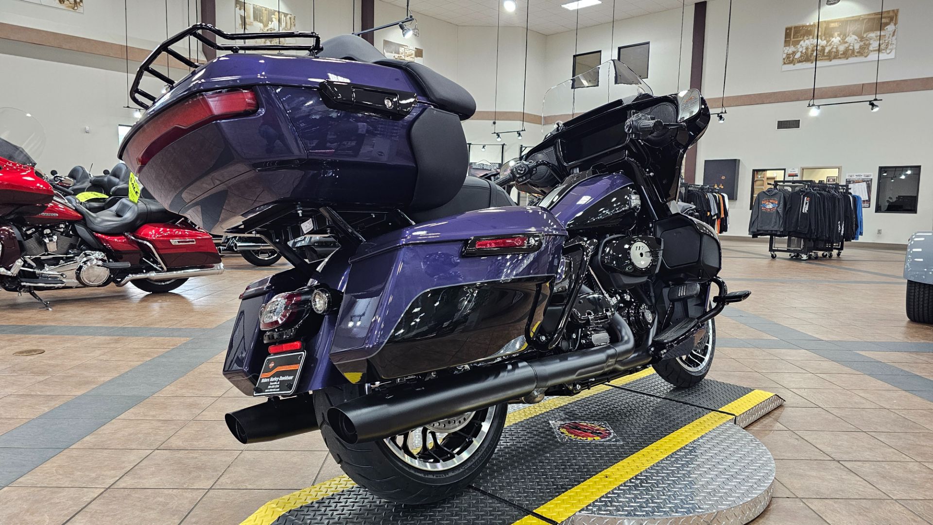618540  2026 harley davidson  FLHXL street glide limited touring purple abyss vivid black - Photo 7