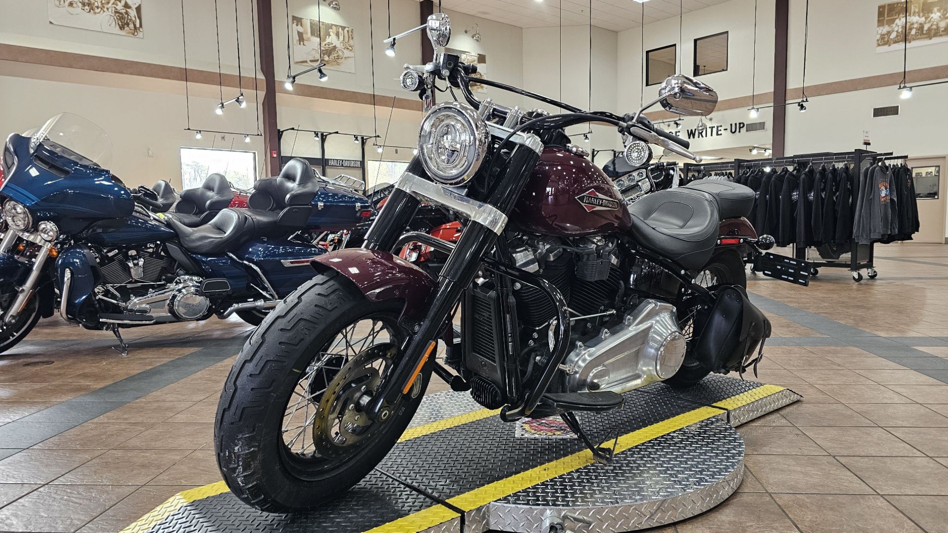 2020 Harley-Davidson Softail Slim® in Trussville, Alabama - Photo 5