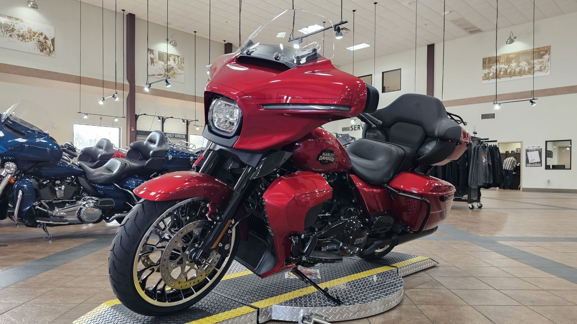 615306 2026 harley davidson flhxl street glide limited touring brilliant red - Photo 5