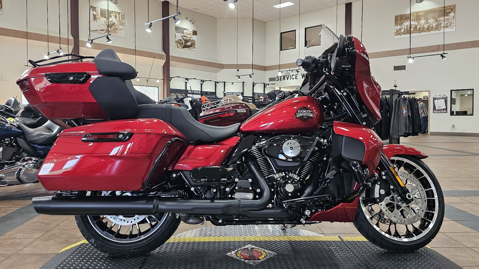 615306 2026 harley davidson flhxl street glide limited touring brilliant red - Photo 3