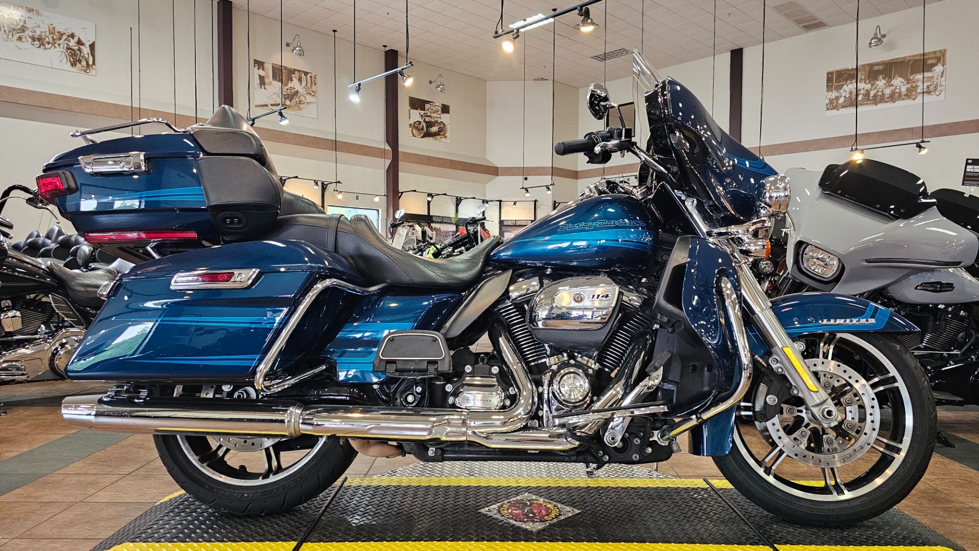 2020 Harley-Davidson Ultra Limited in Trussville, Alabama - Photo 3