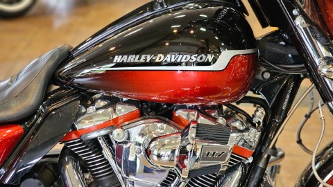 950435 2021 Harley Davidson FLHXSE CVO Street Glide touring sunset orange fade black - Photo 9