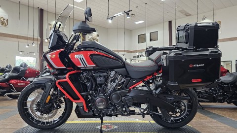 2024 Harley-Davidson CVO™ Pan America® in Trussville, Alabama - Photo 5