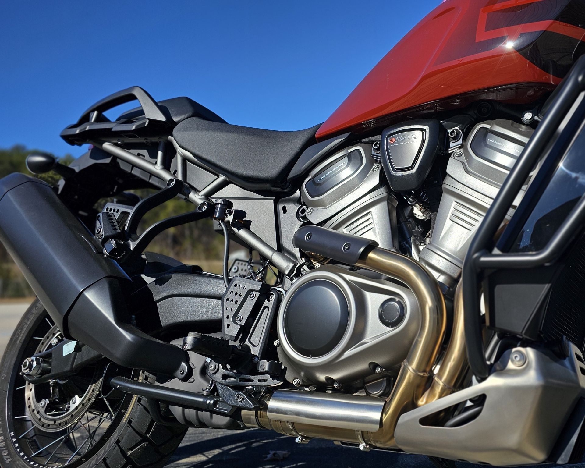 303079 2024 Harley Davidson RA1250S  Pan America 1250 Special adventure touring Red Rock Birch White - Photo 13