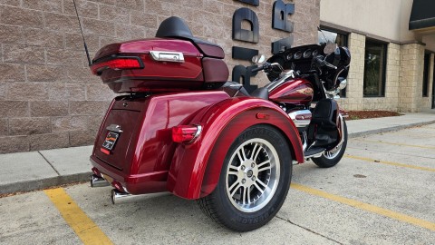 2023 Harley-Davidson Tri Glide® Ultra Anniversary in Trussville, Alabama - Photo 7
