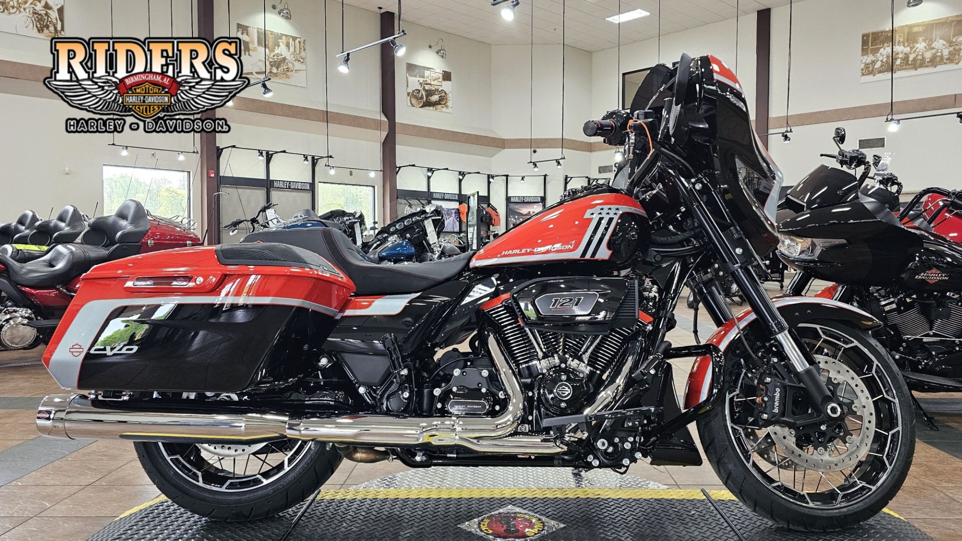 2024 harley davidson  FLHXSE cvo street glide touring legendary orange - Photo 1