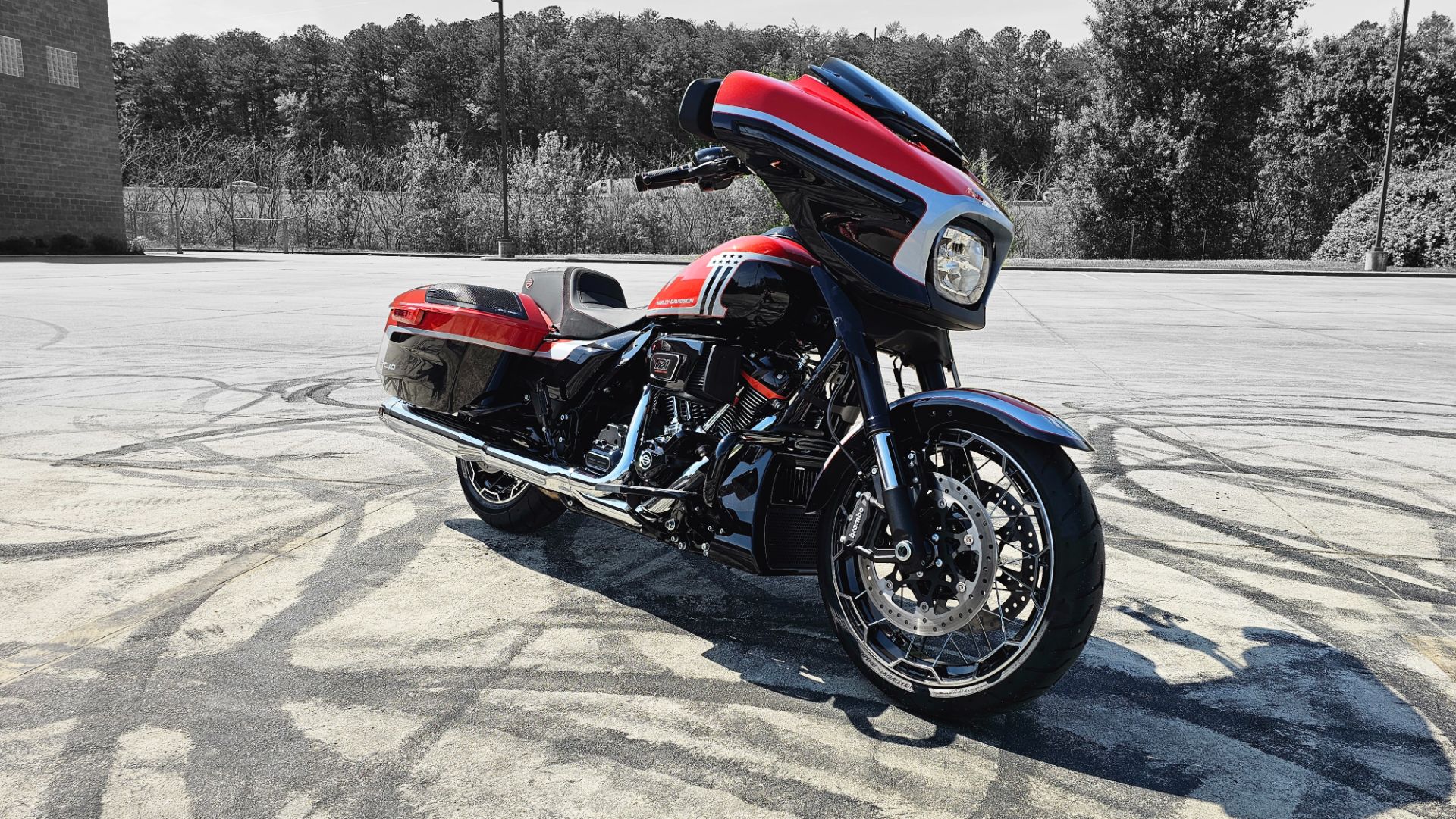 2024 Harley-Davidson CVO Street Glide® 2