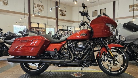 629908 2025 harley davidson fltrx road glide touring whiskey fire - Photo 3