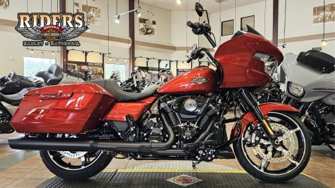 629908 2025 harley davidson fltrx road glide touring whiskey fire - Photo 1