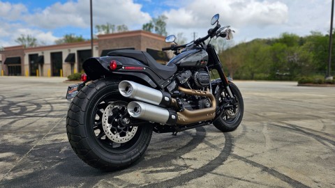 041937 2022 harley davidson FXFBS fat bob 114 cruiser vivid black - Photo 13