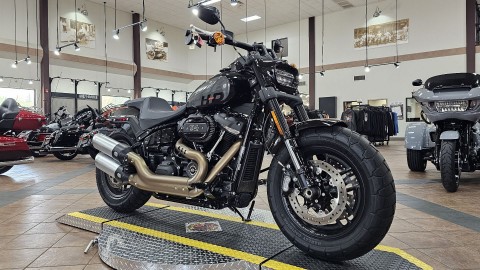 041937 2022 harley davidson FXFBS fat bob 114 cruiser vivid black - Photo 4