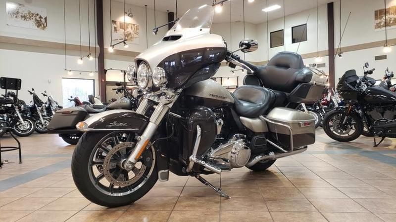 2018 Harley-Davidson Ultra Limited in Trussville, Alabama - Photo 5