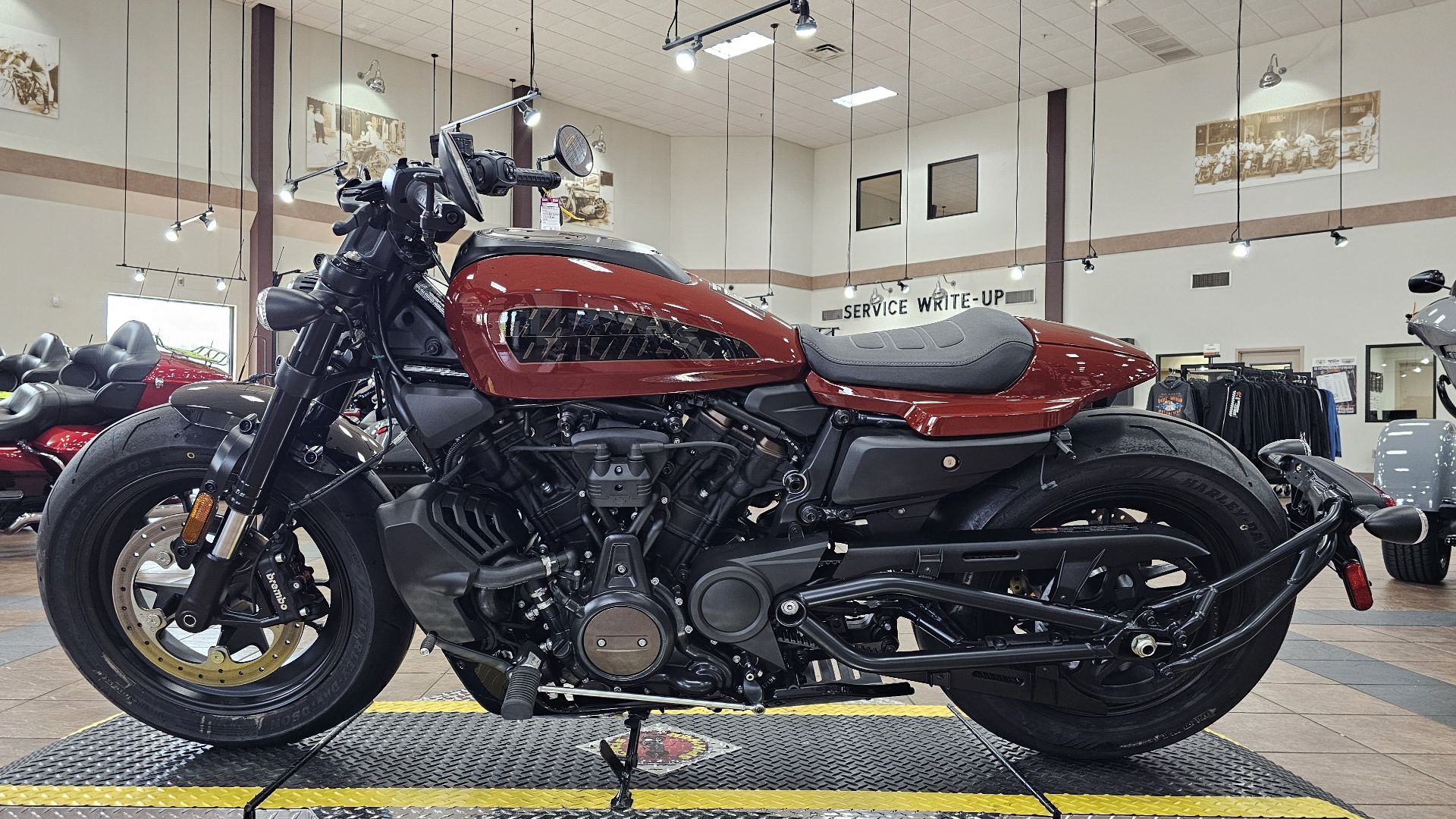 301719 2024 Harley Davidson RH1250S Sportster S sport red rock - Photo 6