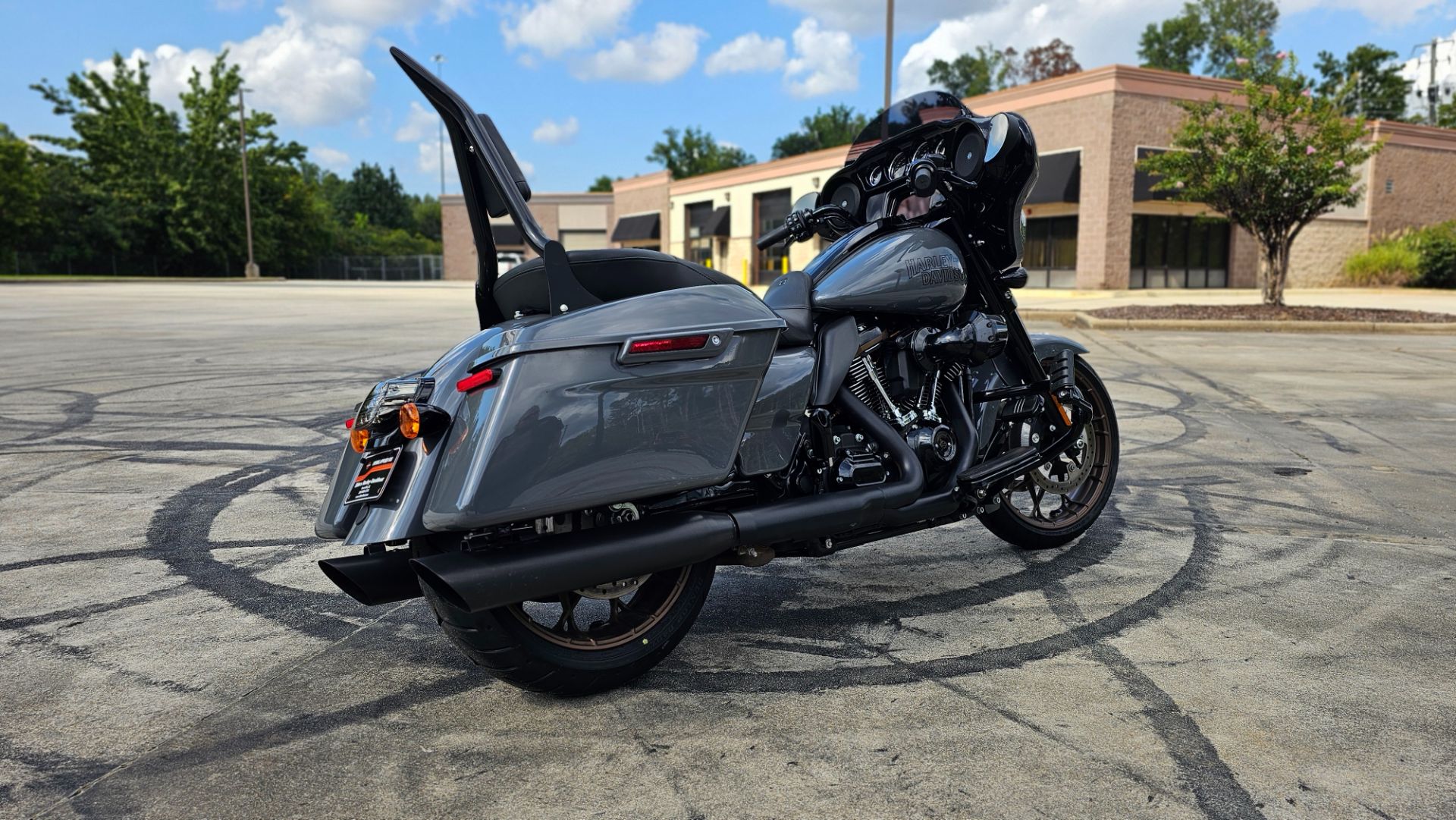 608877 2022 harley davidson flhxst street glide st touring gunship gray - Photo 14