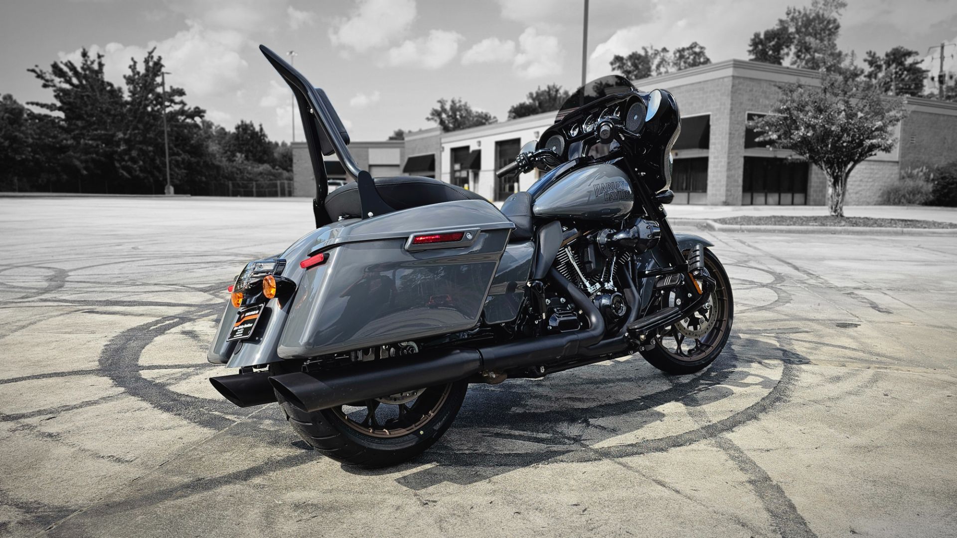 608877 2022 harley davidson flhxst street glide st touring gunship gray - Photo 15