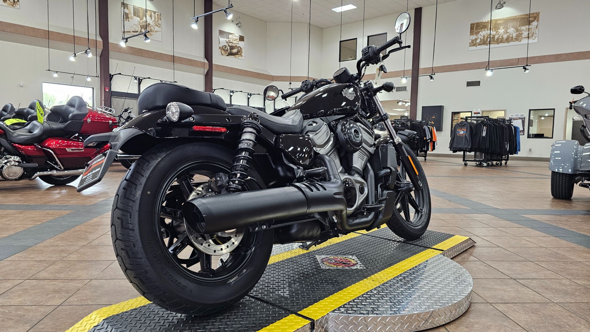 306958 2023 harley davidson  RH975 nightster sport vivid black - Photo 8