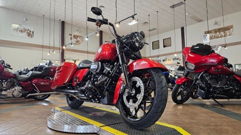 617083 2025 harley davidson flhrxs road king special touring whiskey fire - Photo 4