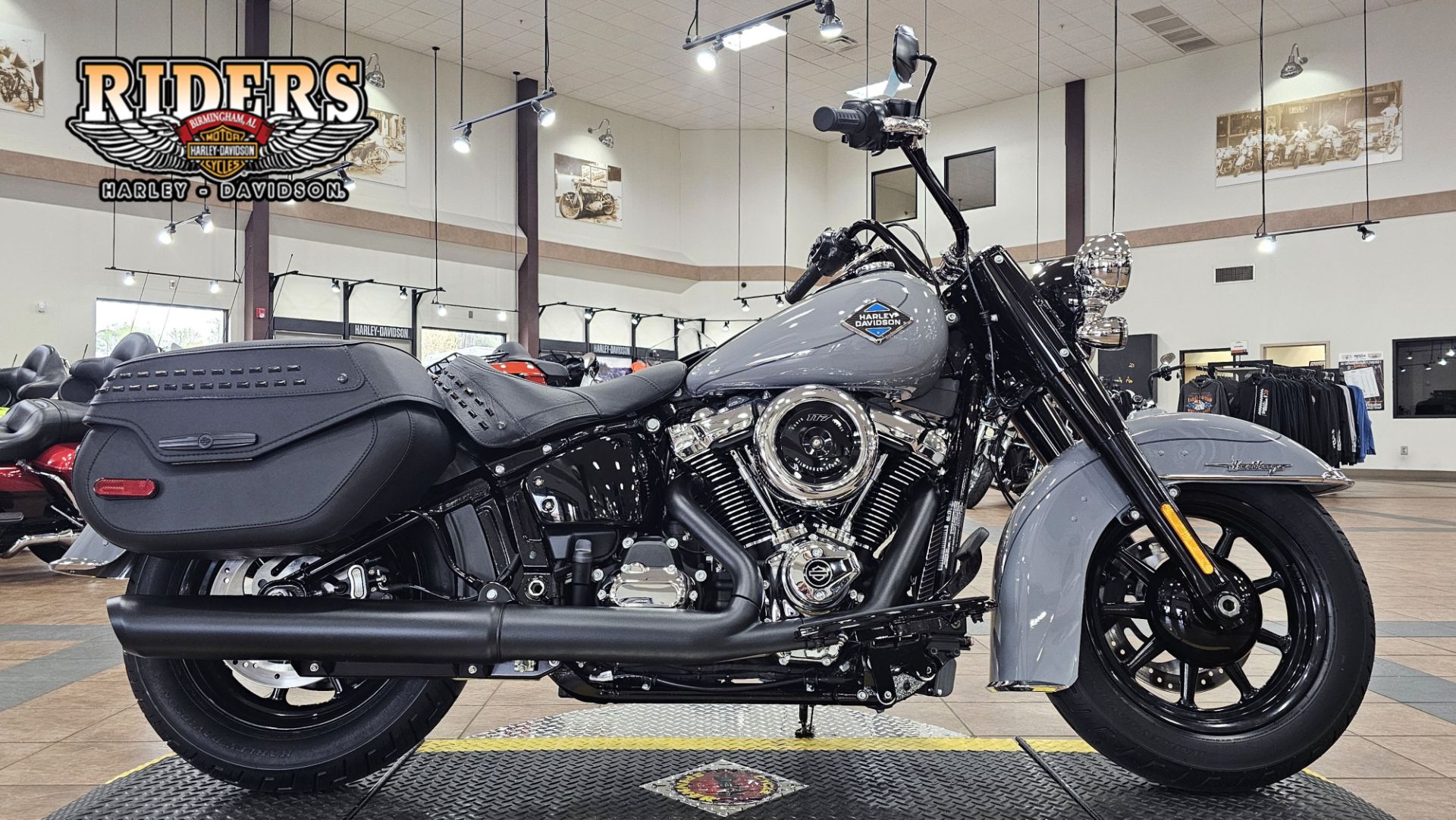 024789 2026 harley davidson flhc heritage classic cruiser dark billiard gray - Photo 1