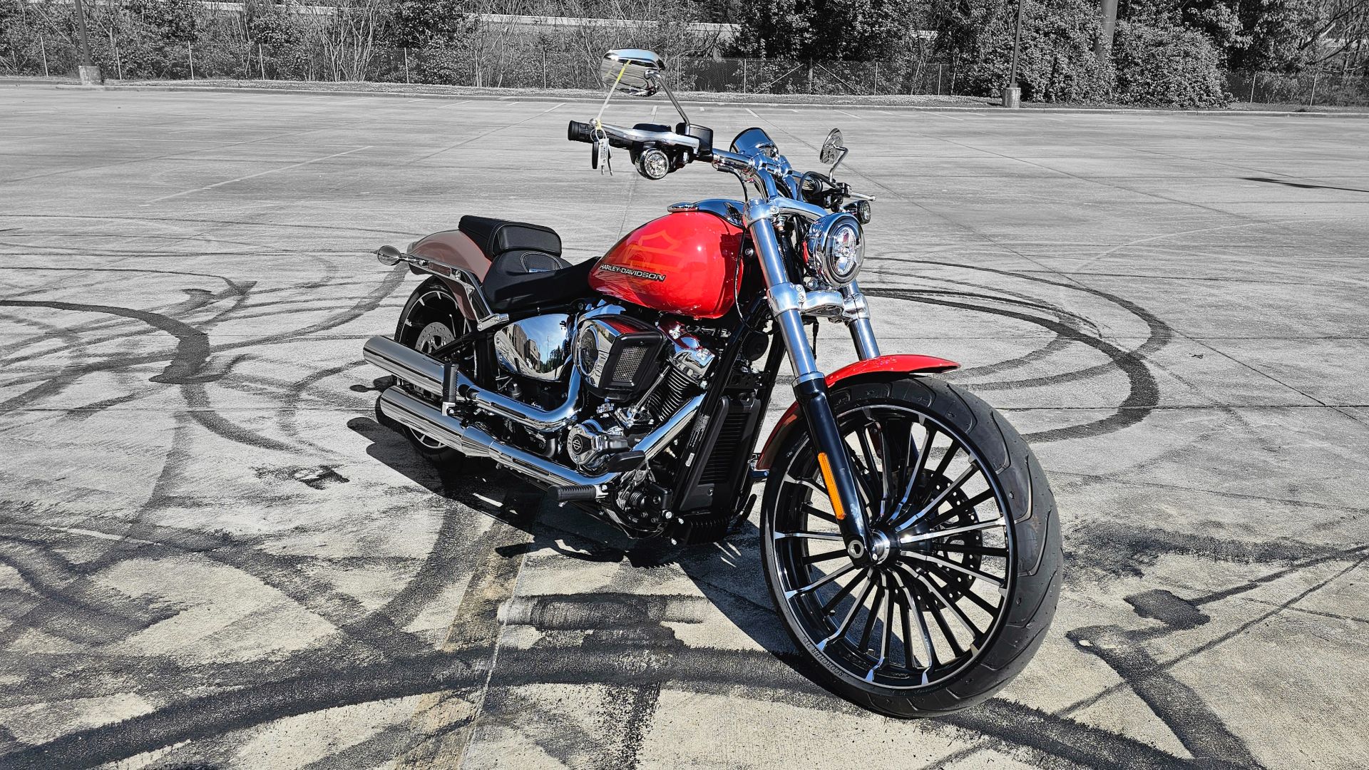 027289 2026 harley davidson FXBR breakout cruiser blood orange - Photo 2