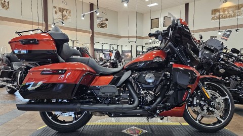 2025 Harley-Davidson Street Glide® Ultra in Trussville, Alabama - Photo 3