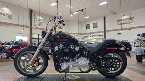 017933 2024 Harley Davidson FXST Softail Standard cruiser Vivid Black - Photo 5