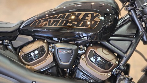309164 2024 Harley Davidson RH1250S Sportster S Vivid Black - Photo 9