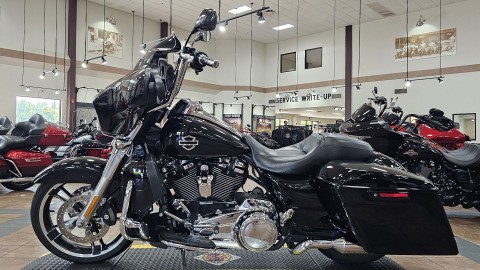 2019 Harley-Davidson Street Glide® in Trussville, Alabama - Photo 5