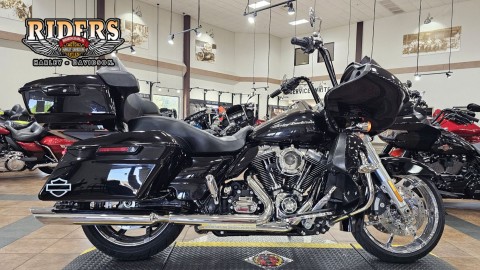 644209 2016 harley davidson FLTRX road glide touring vivid black - Photo 1